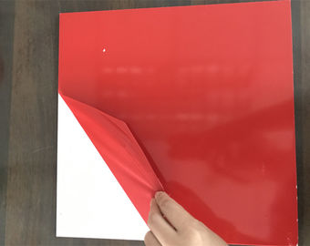 Gallone di gomma di colore rosso della mano di Peelable della pittura a base d'acqua che imballa 1L/4L/20L